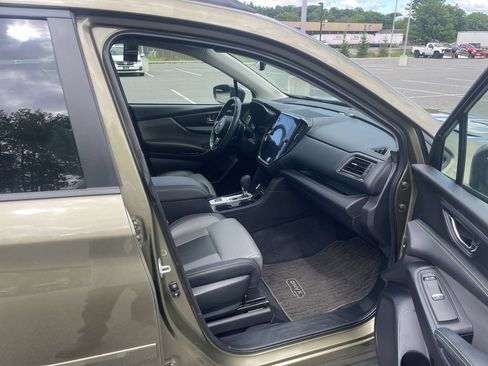 Used 2024 Subaru Ascent Onyx Edition AWD/4WD image 19