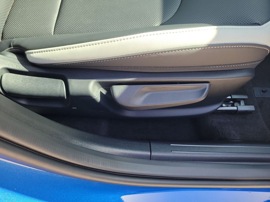 New 2026 Kia K4 EX w/ GT-Line Premium Package FWD image 9