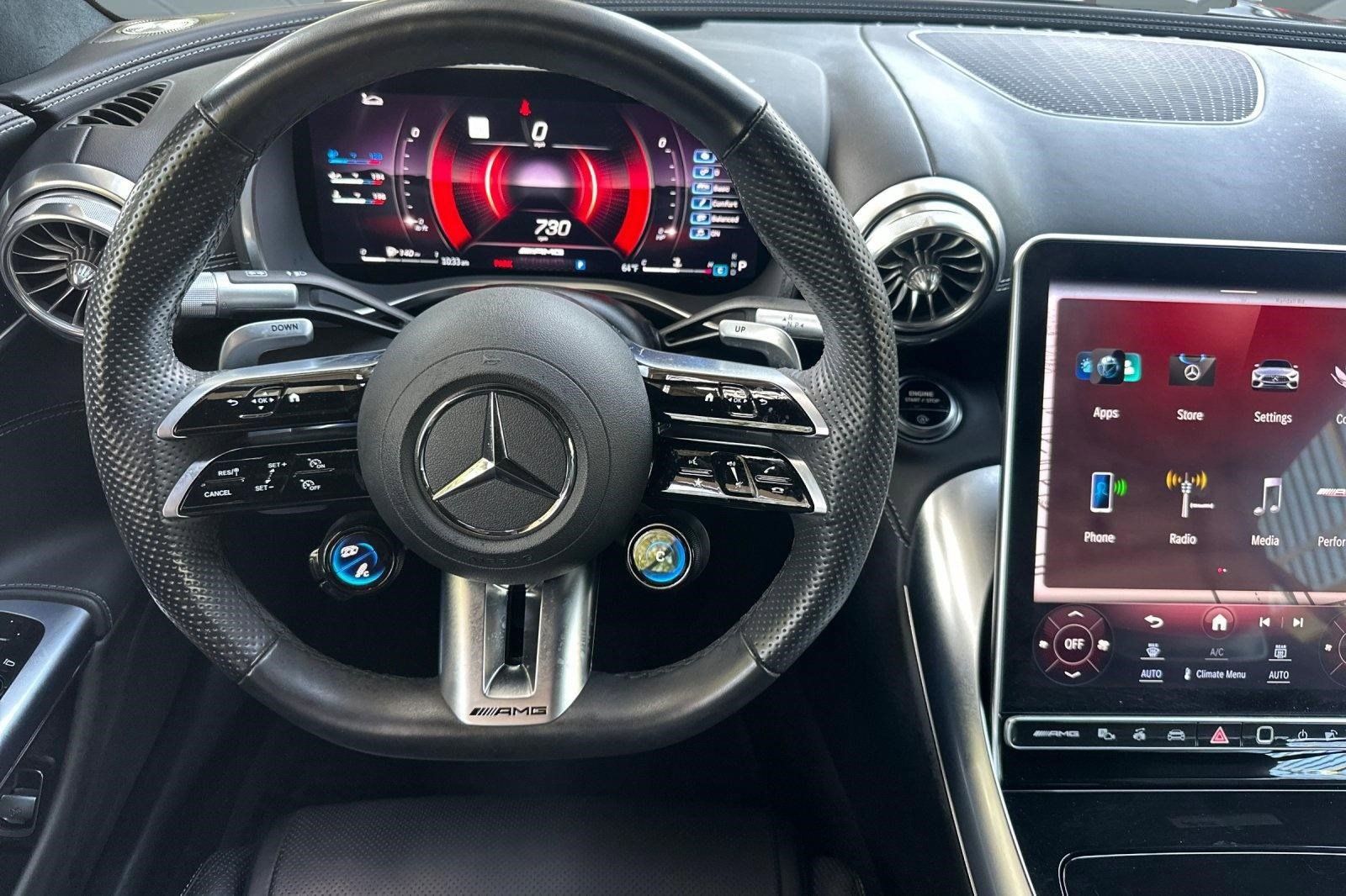Used 2023 Mercedes-Benz SL 63 AMG 4MATIC image 28