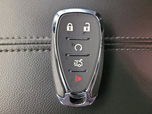 Used 2022 Chevrolet Malibu LT image 32