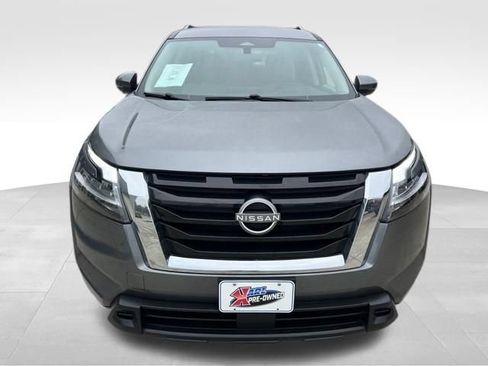 Used 2022 Nissan Pathfinder SV w/ Cargo Package AWD/4WD image 5
