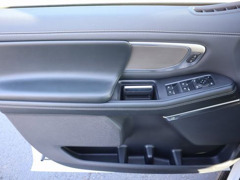 New 2025 Ford Expedition Platinum w/ Driver's Package image 16