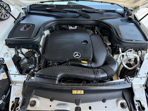 Certified 2022 Mercedes-Benz GLC 300 image 12
