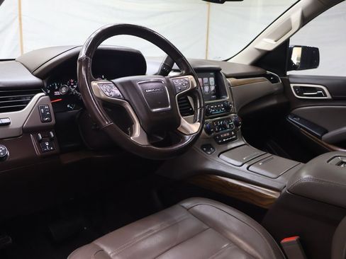 Used 2020 GMC Yukon Denali w/ Open Road Package image 20