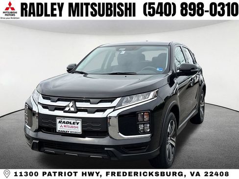 Used 2025 Mitsubishi Outlander Sport AWD image 1