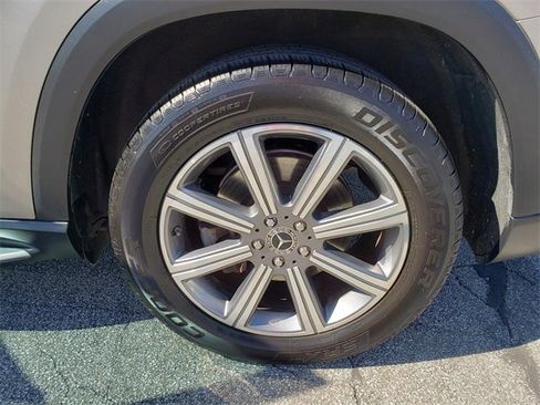 Used 2021 Mercedes-Benz GLS 450 4MATIC image 33