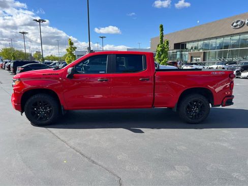 Used 2023 Chevrolet Silverado 1500 Custom w/ LPO, Dark Essentials Package AWD/4WD image 12