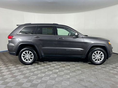 Used 2021 Jeep Grand Cherokee Laredo image 5