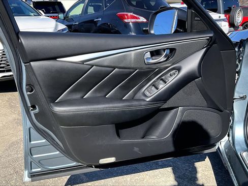 Used 2018 INFINITI Q50 Sport image 19