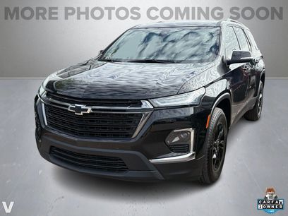 Used 2023 Chevrolet Traverse LT