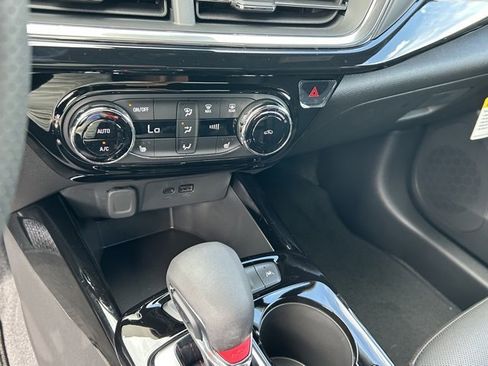 New 2026 Chevrolet Trax RS w/ Driver Confidence Package image 31