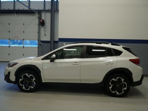 Used 2023 Subaru Crosstrek 2.5i Limited w/ Moonroof Package AWD/4WD image 2
