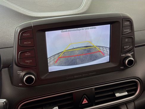 Used 2019 Hyundai Kona SEL w/ SEL Tech Package 02 AWD/4WD image 3