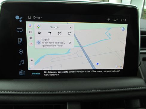 Used 2023 Chevrolet Suburban LT w/ Luxury Package image 23