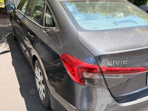 Used 2022 Honda Civic LX image 1