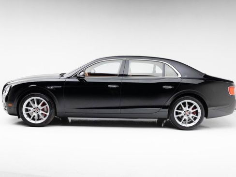 Used 2017 Bentley Flying Spur S V8 image 13