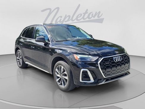Used 2022 Audi Q5 2.0T Premium w/ Convenience Package AWD/4WD image 8