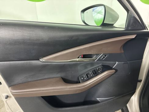 Used 2022 MAZDA CX-30 AWD 2.5 S w/ Premium Package image 14