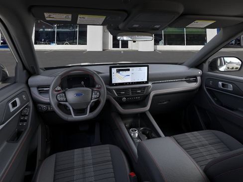 New 2026 Ford Explorer ST-Line w/ ST-Line Street Pack AWD/4WD image 10