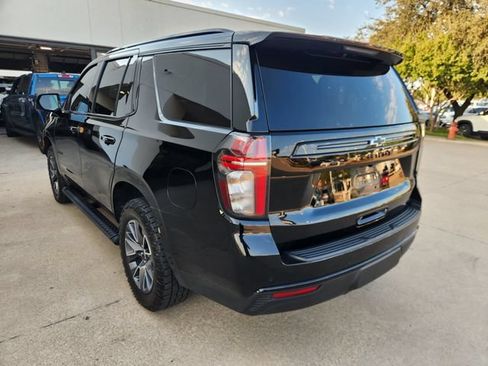Used 2023 Chevrolet Tahoe Z71 w/ Luxury Package AWD/4WD image 4