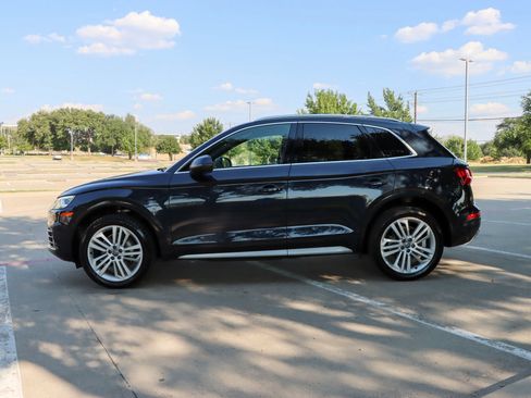 Used 2018 Audi Q5 2.0T Premium Plus w/ Premium Plus Package AWD/4WD image 4