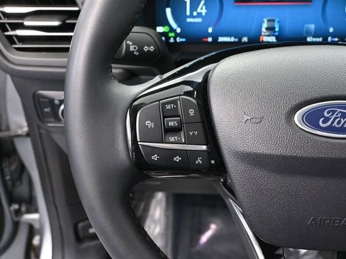 Used 2024 Ford Escape Platinum AWD/4WD image 26
