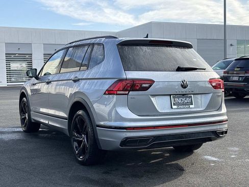 Used 2024 Volkswagen Tiguan SE R-Line AWD/4WD image 5
