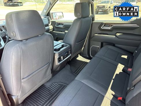 Used 2022 GMC Sierra 1500 Elevation w/ X31 Off-Road Package AWD/4WD image 18