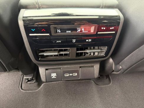 Used 2022 Acura MDX SH-AWD w/Technology Package image 35