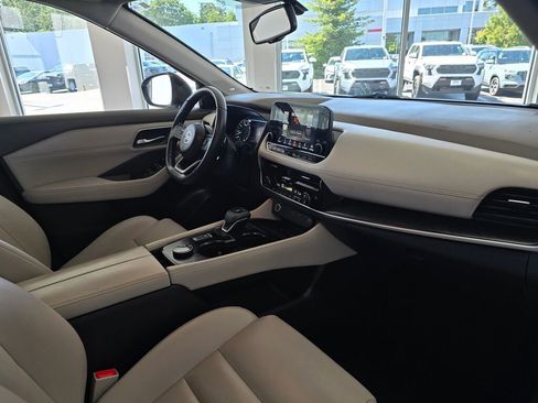 Used 2021 Nissan Rogue SL w/ Premium Package AWD/4WD image 44