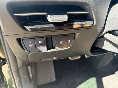 Used 2023 Kia EV6 GT-Line AWD/4WD image 22