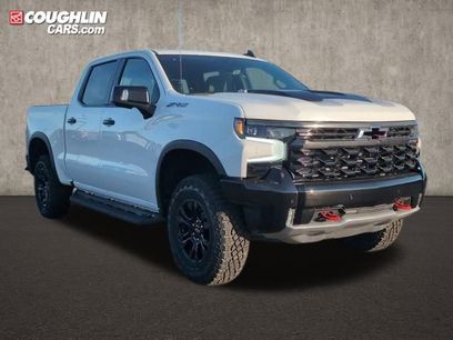 New 2025 Chevrolet Silverado 1500 ZR2 w/ Technology Package