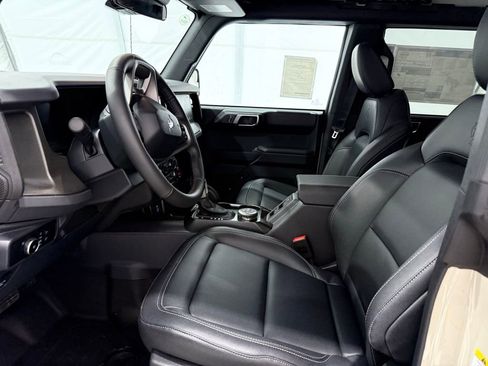 New 2025 Ford Bronco Badlands w/ Sasquatch Package image 12