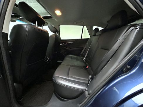 Used 2022 Subaru Outback Limited image 19