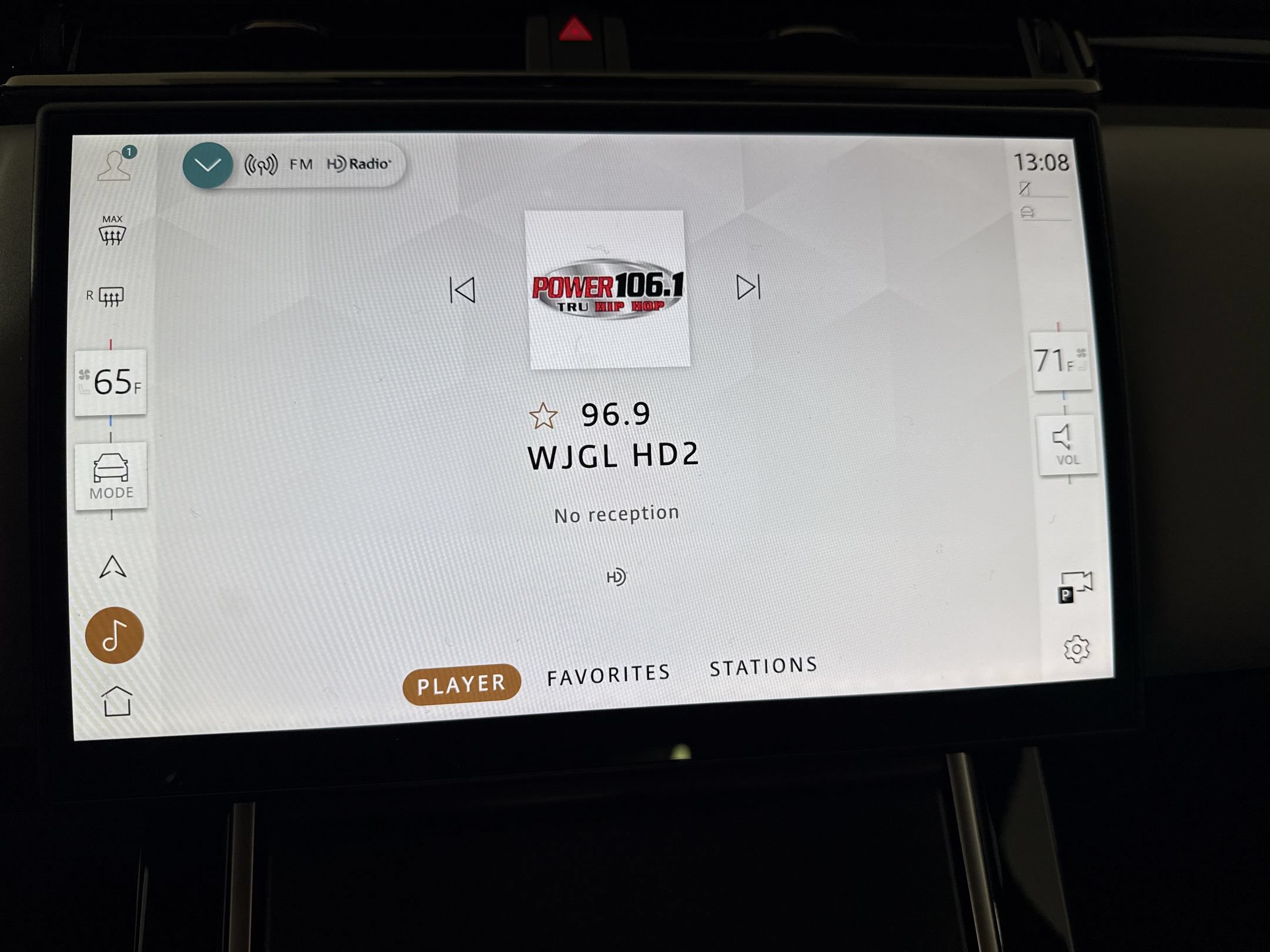 New 2026 Land Rover Range Rover Velar S AWD/4WD image 19
