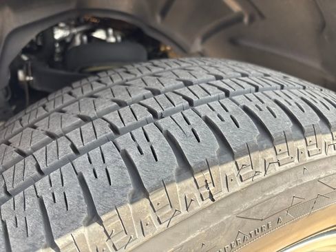 Used 2025 RAM 1500 Big Horn image 29