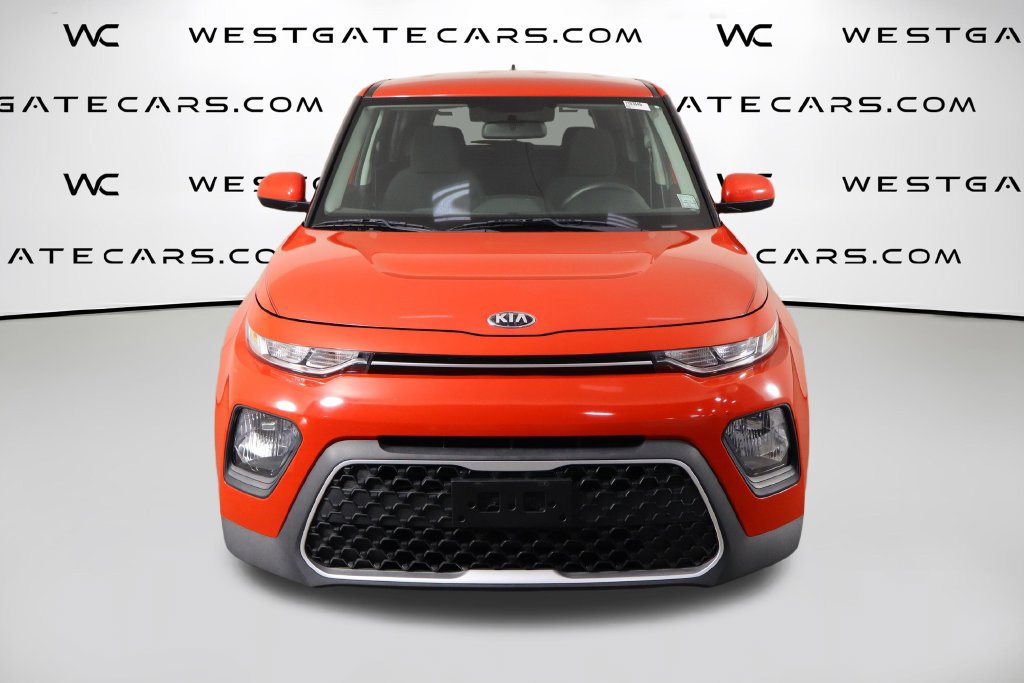 Used 2020 Kia Soul LX FWD image 2