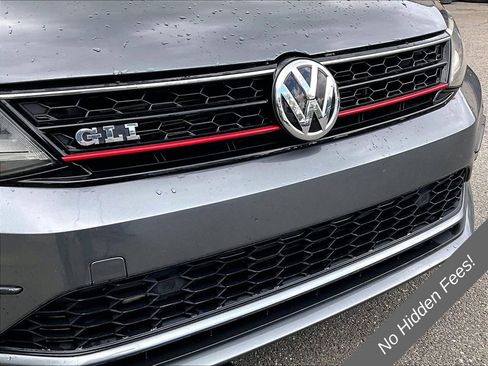 Used 2017 Volkswagen Jetta GLI FWD image 26