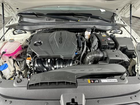 Used 2025 Kia K5 LXS image 31