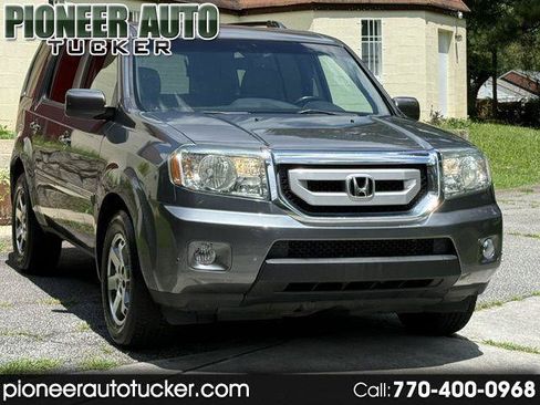 Used 2010 Honda Pilot Touring image 1