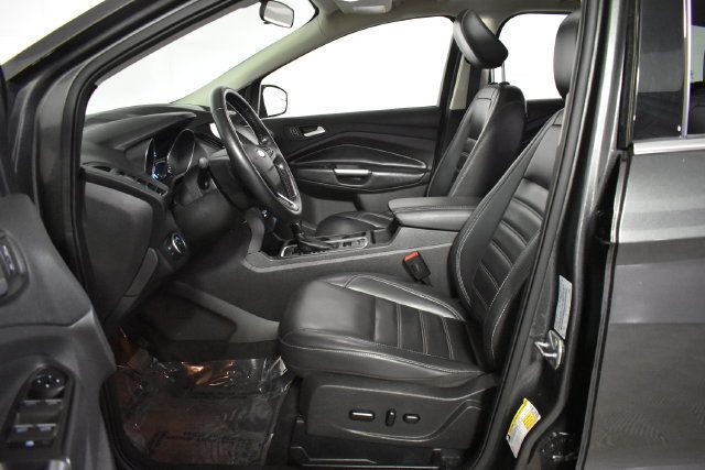 Used 2019 Ford Escape SEL AWD/4WD image 11