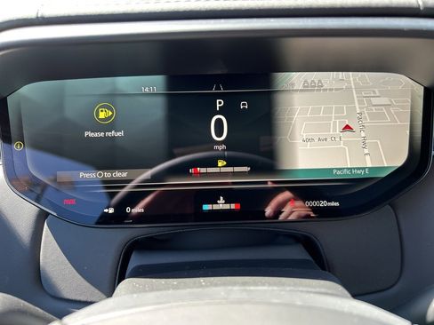 New 2025 Land Rover Range Rover Sport Dynamic SE image 27