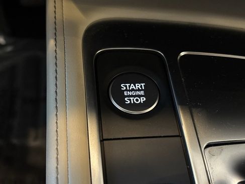 Certified 2025 INFINITI QX60 Pure image 17