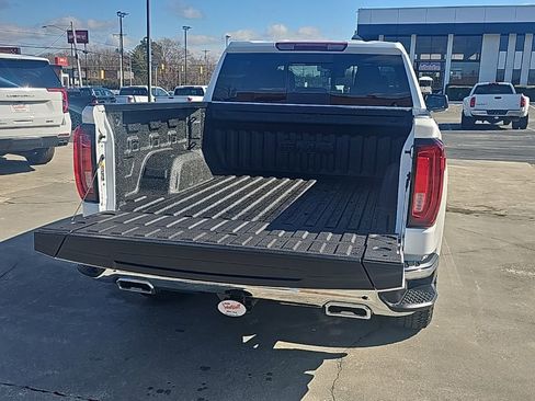New 2026 GMC Sierra 1500 SLT w/ SLT Premium Plus Package AWD/4WD image 7