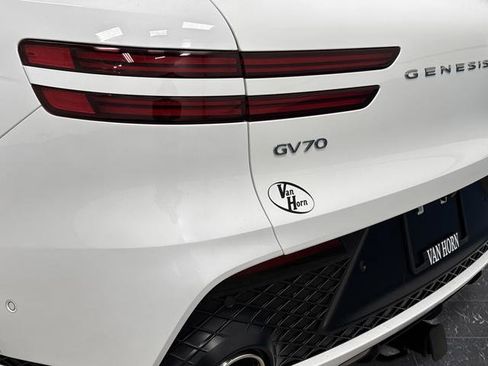 Used 2025 Genesis GV70 3.5T Sport w/ Sport Prestige Package image 35