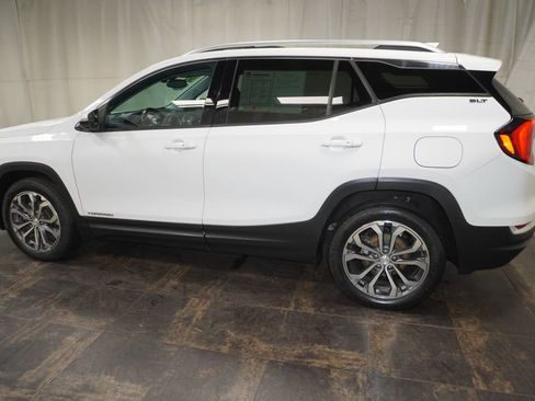 Used 2019 GMC Terrain SLT w/ Preferred Package image 10