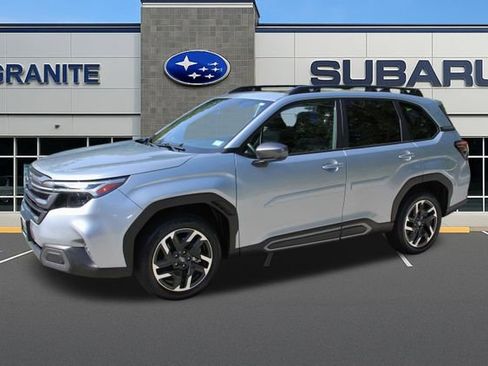 Used 2025 Subaru Forester Limited image 6