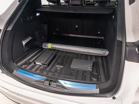 Used 2024 Maserati Grecale GT image 30