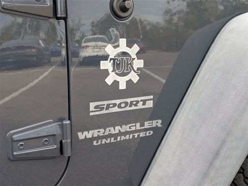 Used 2017 Jeep Wrangler Unlimited Sport w/ Quick Order Package 24S image 13