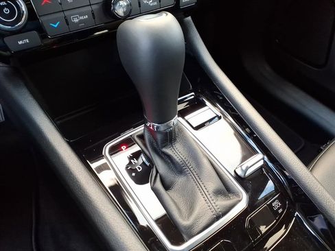 New 2026 Jeep Compass Limited image 28